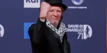 Capovilla ai David con la kefiah in solidariet&agrave; alla Palestina