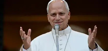 Papa: 'Auspico negoziati su Ucraina portino frutti, aprire al dialogo'