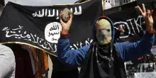 Terrorismo, 16enne di Como arrestato per propaganda jihadista, neonazista e antisemita