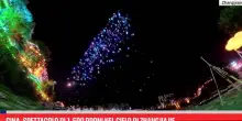 Cina, spettacolo di 1.500 droni nel cielo di Zhangjiajie