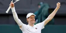 Sinner torna a Wimbledon tra ricordi e ambizioni