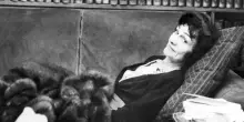 Coco Chanel nasceva 143 anni fa, gli abiti che hanno fatto la storia