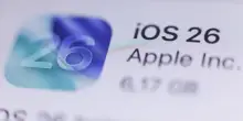 Apple, oggi il rilascio dell'aggiornamento iOS 26.1: tutte le novità