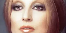 Mina, album Dilettevoli, Inedite, Eccedenze &egrave; moltiplicatore emozioni'
