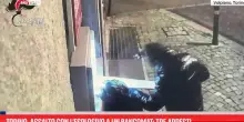 Torino, assalto con l'esplosivo a un bancomat: tre arresti