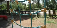 Baby gang, bimbo di 8 anni aggredito in un parco a roma