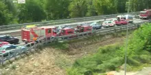 Incidente sull'A1, coinvolta autoambulanza: tre morti