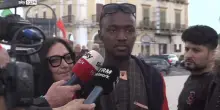 Omicidio Sako, in centinaia al presidio in piazza Fontana