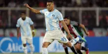 Te lo ricordi Carlos Vinicius? Per l'ex Napoli serata da incubo: sbaglia 3 rigori in 6 minuti