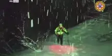 Macerata, escursionista bloccato in rifugio da neve e buio