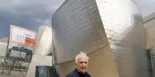 Morto l'archistar Frank Gehry: progettò il Guggenheim di Bilbao