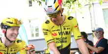 Tour Auvergne-Rhone Alpes (ex Delfinato), van Aert si ritira per un problema al gomito