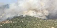 Sardegna, incendio in Ogliastra: un centinaio di persone evacuate