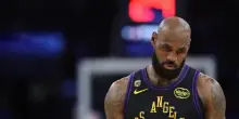 Tra LeBron e i Lakers ci sono tensioni e incomprensioni: il futuro rimane incerto