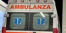 Accende la luce e rimane folgorata, bimba muore a casa dei nonni