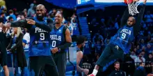 LeBron James show all'allenamento aperto dei 76ers