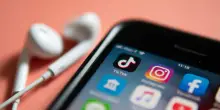 'Account non disponibili', Facebook e Instagram down in tutto il mondo