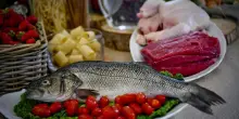I benefici della dieta mediterranea, ecco 10 consigli per seguirla
