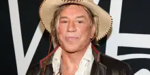 Mickey Rourke sconfessa la raccolta fondi: 'E' umiliante'