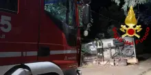 Esce di strada con il furgone nel Cagliaritano, morto 26enne