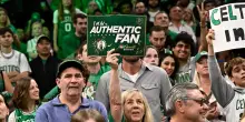 La feroce presa in giro dei tifosi Celtics a quelli dei Sixers
