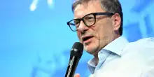 Giorgetti: 'Sul tavolo flat tax per giovani su aumenti di stipendio'