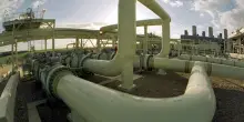 Petrolio, riparte l'oleodotto saudita Est-Ovest. Spiragli per Hormuz
