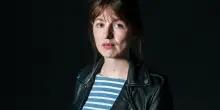 Sally Rooney non pubblica pi&ugrave; in Uk per il sostegno a Palestine Action