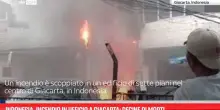 Indonesia, incendio in ufficio a Giacarta: decine di morti