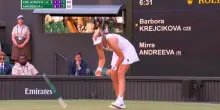 Andreeva rompe il braccialetto nel match contro Krejcikova