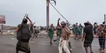 Attacco Houthi in Arabia Saudita: 13 feriti