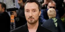 Anthony Vaccarello lascia la direzione di YSL