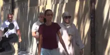 La famiglia Fakir incontra il capo della polizia di Stato