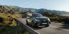 Mercedes GLS 2026, come cambia con il restyling: tutte le novit&agrave;