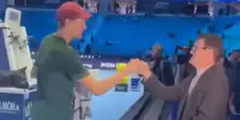 L'incontro tra Sinner e Capello prima del match con Zverev. VIDEO