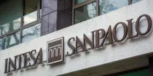 Intesa Sanpaolo, raggiunto accordo su esodi e pensionamenti