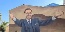 A Sant&rsquo;Agata di Militello un murales per ricordare Pippo Baudo