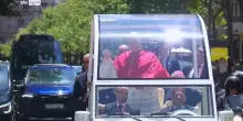 Papa Leone in Spagna: 'Preoccupato per vite perse a Kiev'