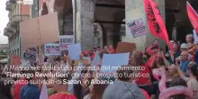 Milano, protesta contro il resort di Kushner in Albania