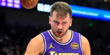 NBA, tripla doppia da 45 punti per Luka Doncic contro Utah