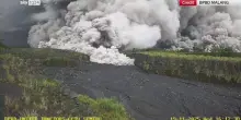 Indonesia, eruzione vulcano Semeru: nubi di cenere