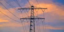 Blackout elettrici per il caldo, Torino e Napoli tra le pi&ugrave; colpite