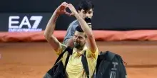 Djokovic fuori a Roma: il caloroso saluto del Centrale. VIDEO