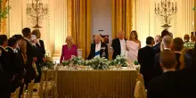 Re Carlo e Camilla negli Usa, il gala alla Casa Bianca con Trump. FOTO