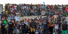 Ceuta, Madrid a Italia: 'Stop controlli frontiere o adotteremo misure'
