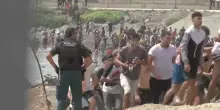 Ceuta, Meloni: pronti a sospendere Schengen con la Spagna