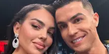 Cristiano Ronaldo si sposa! Georgina posta la foto dell'anello