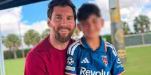 FOTO. Messi, perch&egrave; il piccolo Ciro indossa una maglia del Como?