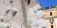 Roma, le immagini del secondo crollo alla Torre dei Conti