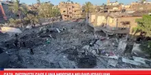 Gaza, distrutte case e una moschea nei raid israeliani